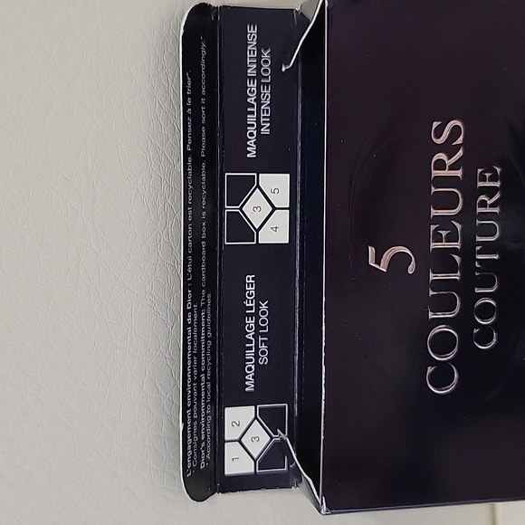 Dior   689  5 pan eyeshadow 689 Mitzah - Picture 5 of 10